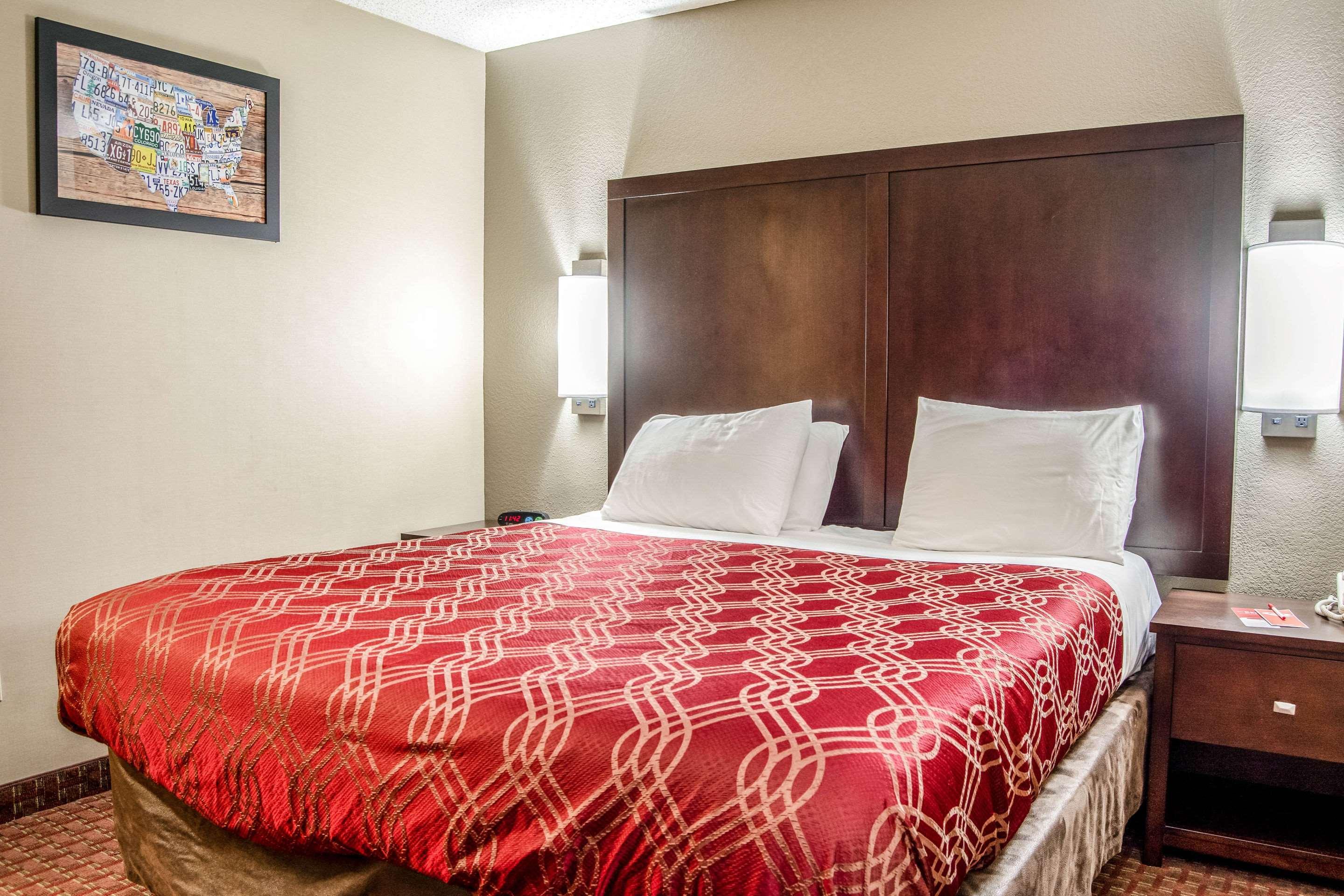 Econo Lodge Southeast Milwaukie/Portland Bagian luar foto