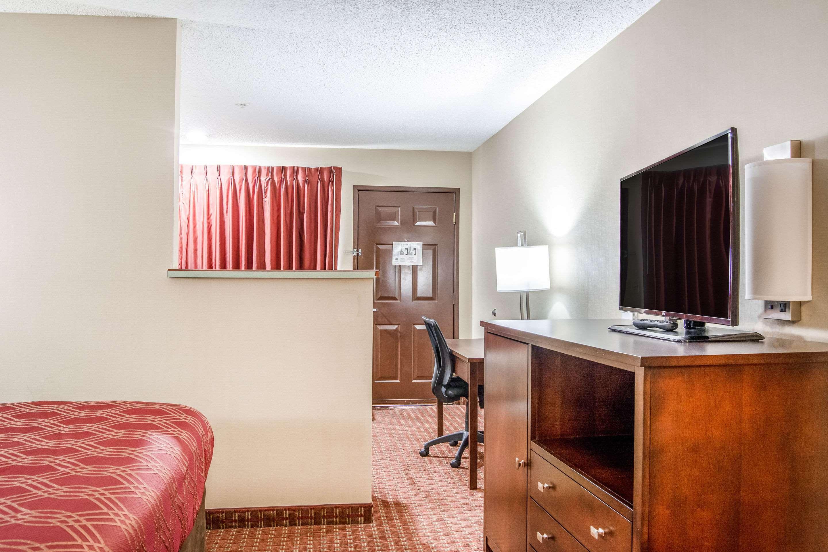 Econo Lodge Southeast Milwaukie/Portland Bagian luar foto