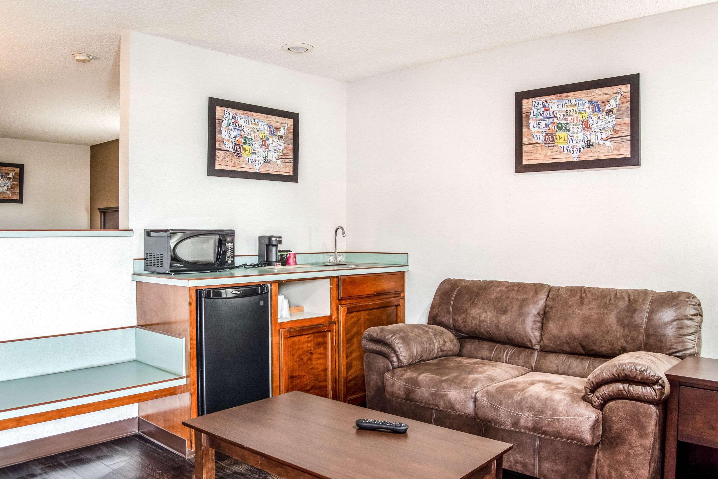 Econo Lodge Southeast Milwaukie/Portland Bagian luar foto