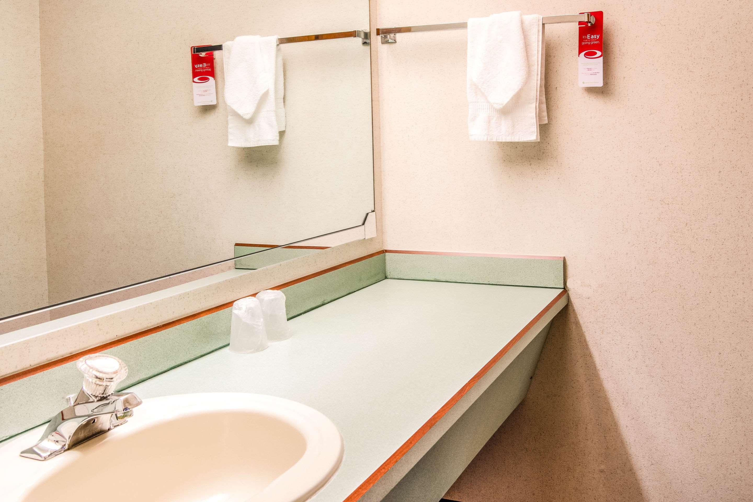 Econo Lodge Southeast Milwaukie/Portland Bagian luar foto
