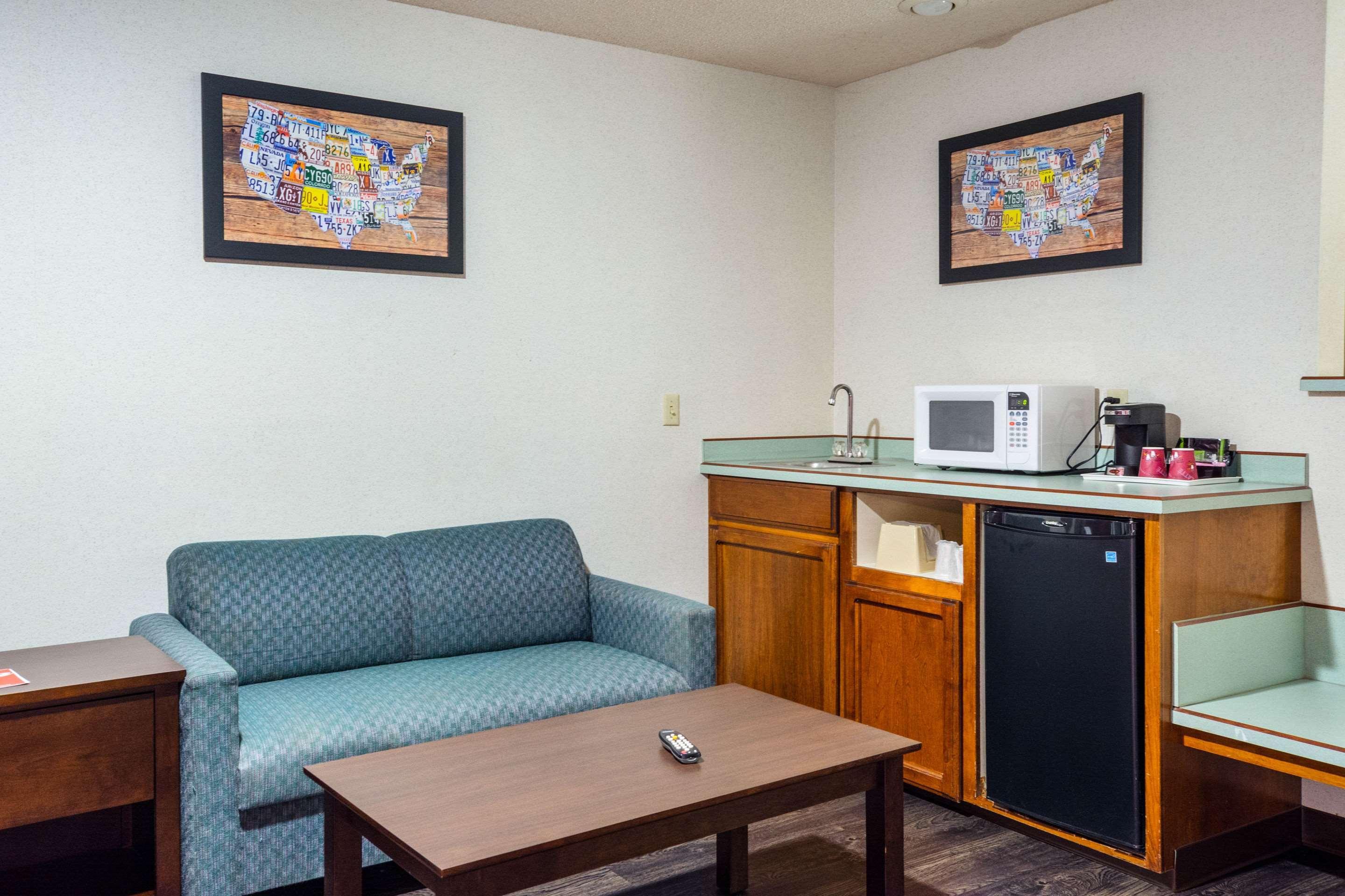 Econo Lodge Southeast Milwaukie/Portland Bagian luar foto