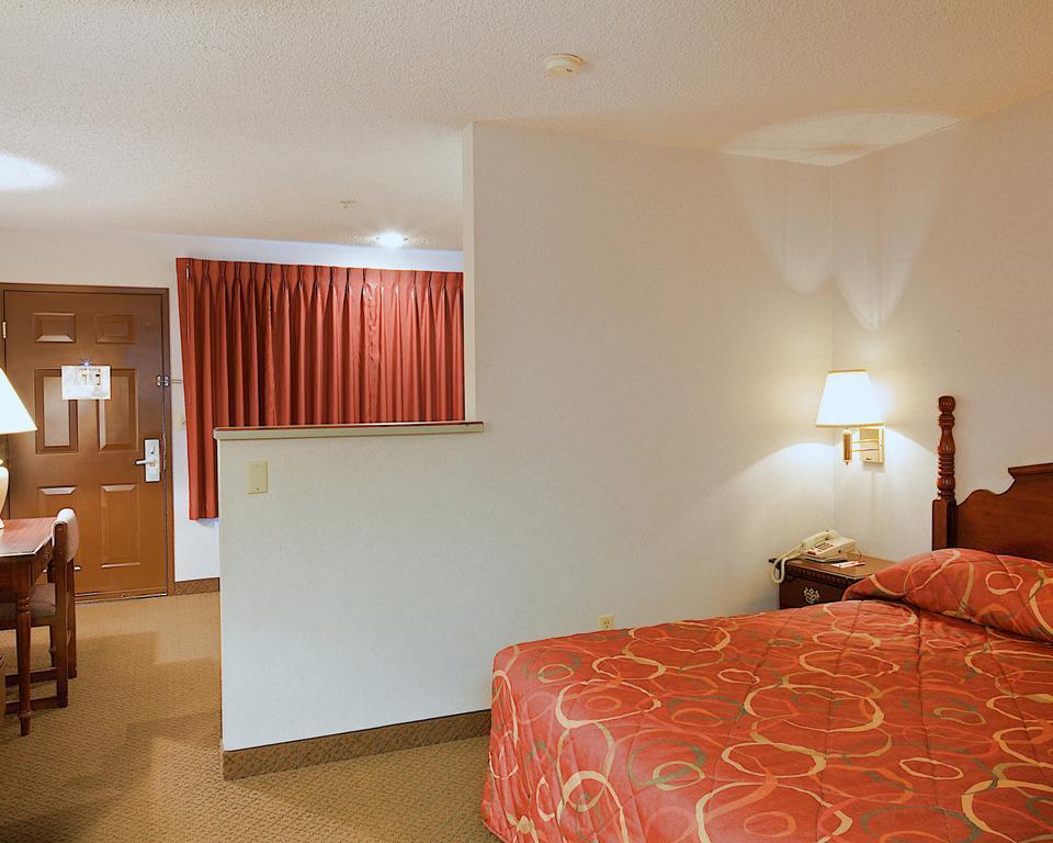 Econo Lodge Southeast Milwaukie/Portland Bagian luar foto