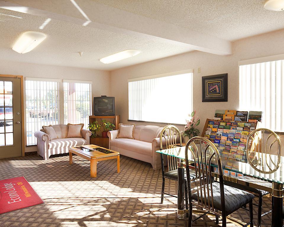 Econo Lodge Southeast Milwaukie/Portland Bagian luar foto